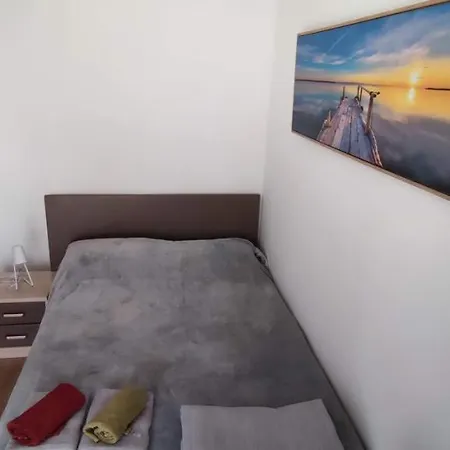 Apartment Breeze Townhouse By The *