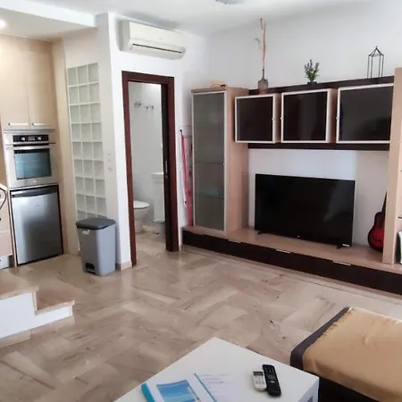 Breeze Townhouse By The Santa Pola