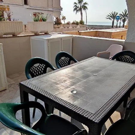 Breeze Townhouse By The *