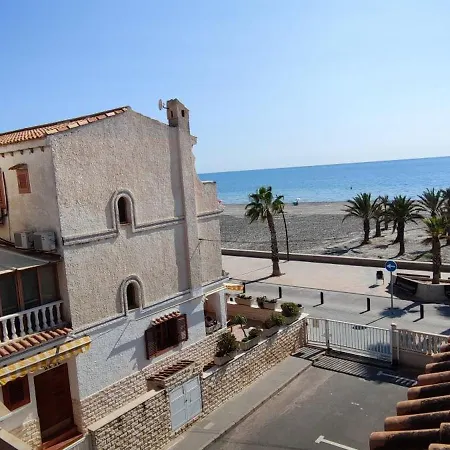 Breeze Townhouse By The Santa Pola
